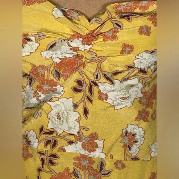 ✨Ale x REVOLVE Luna Mini Dress in Marigold sz medium - Picture 5 of 8